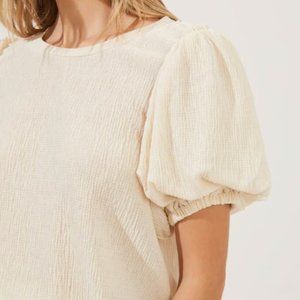 Bubble Sleeve Crop Top